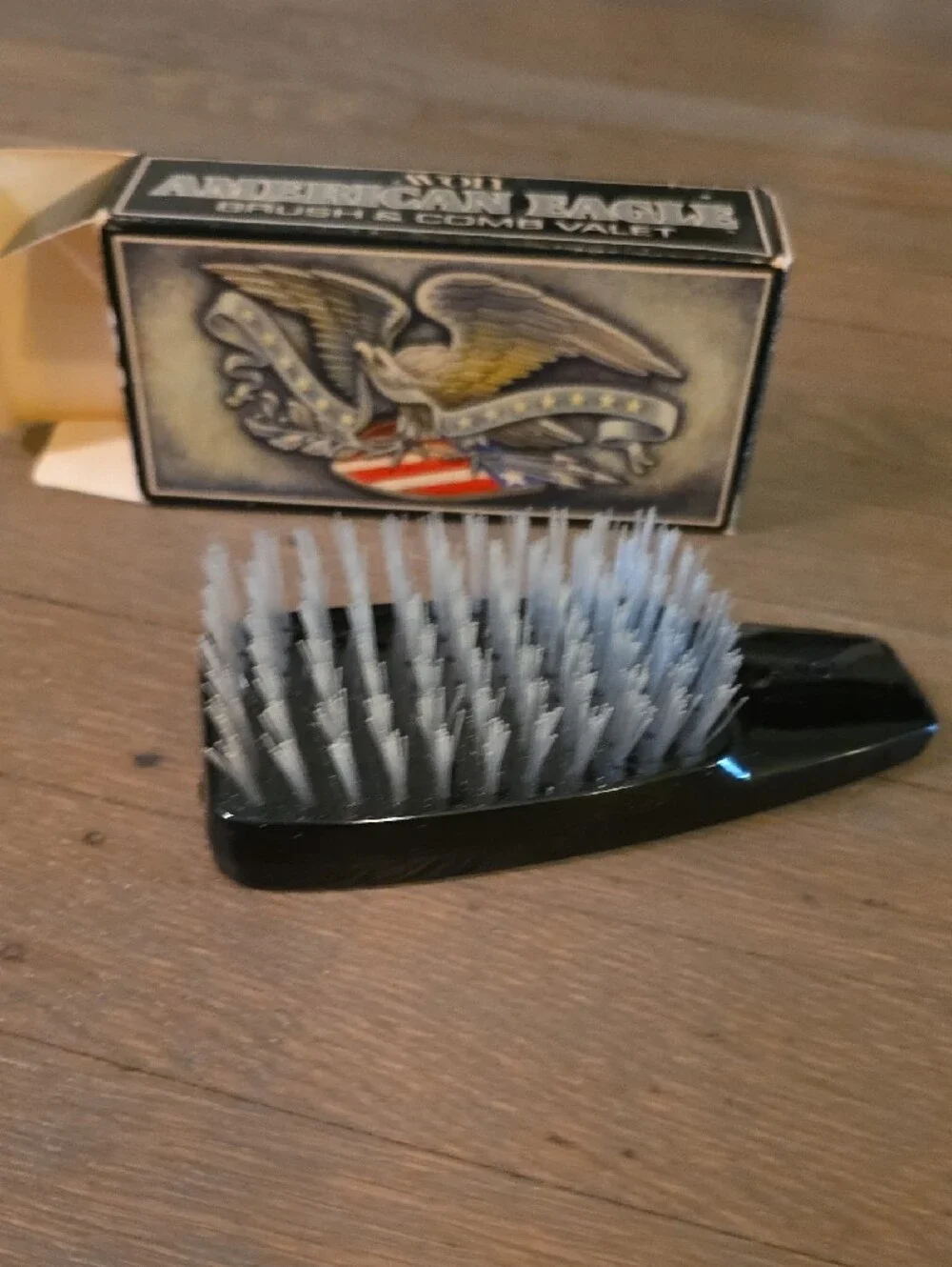 Avon American Eagle Brush & Comb Valet - Vintage NEW